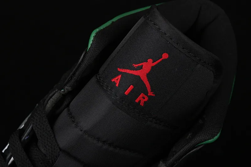 All categories Air Jordan Jordan series basketball shoes Air Jordan 1 Mid Air Jordan 1 Mid AJ1 Joe 1 mid-top black and white green basketball shoes 554724-067